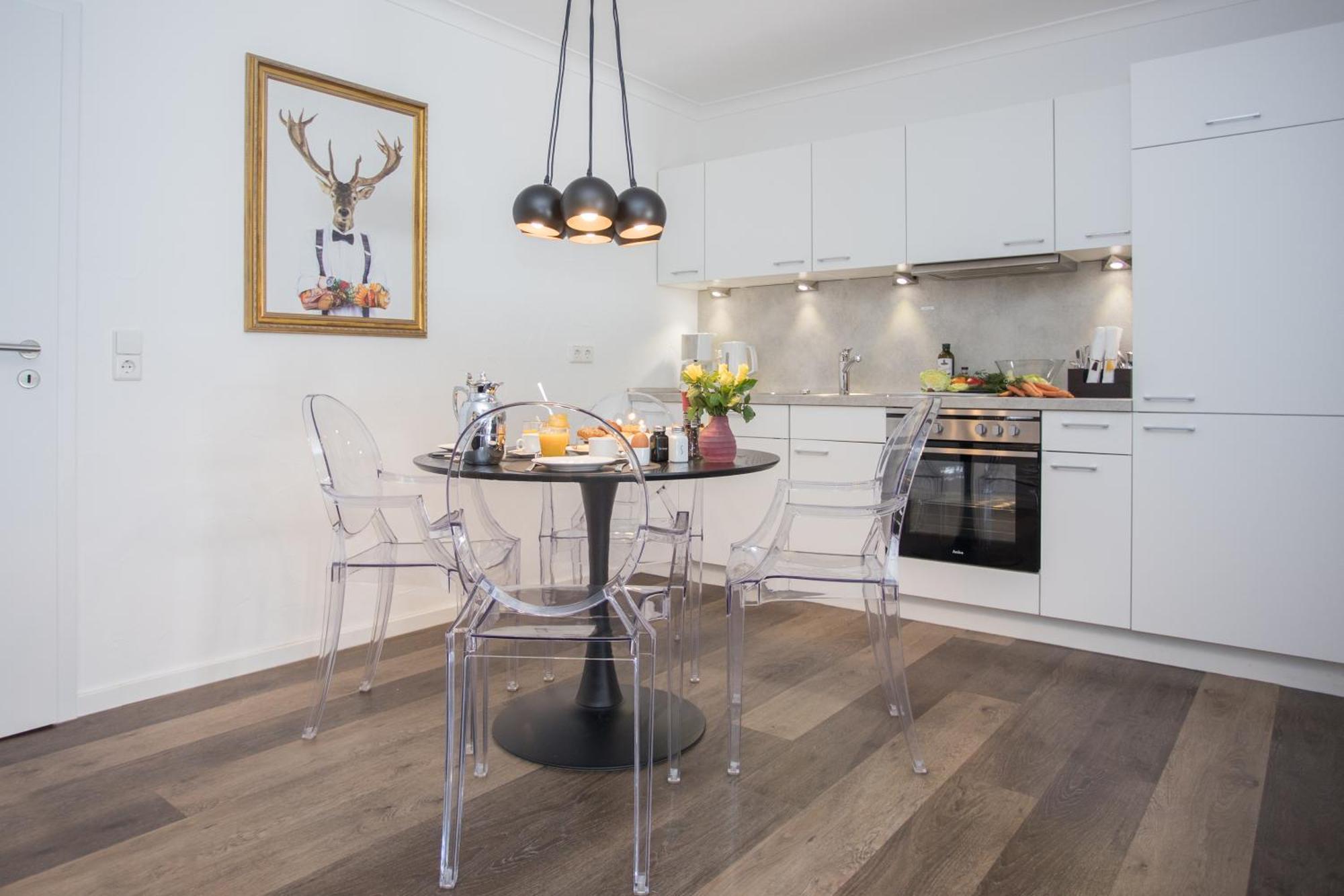 The Suite Winterberg Deluxe - Exklusive Ausstattung, Bestlage Zwischen Skikarussell Und Marktplatz, Eigener Garten, Ski- Und Fahrradraum, Ruhige Suedausrichtung, Wlan, Hundefreundlich Exterior foto