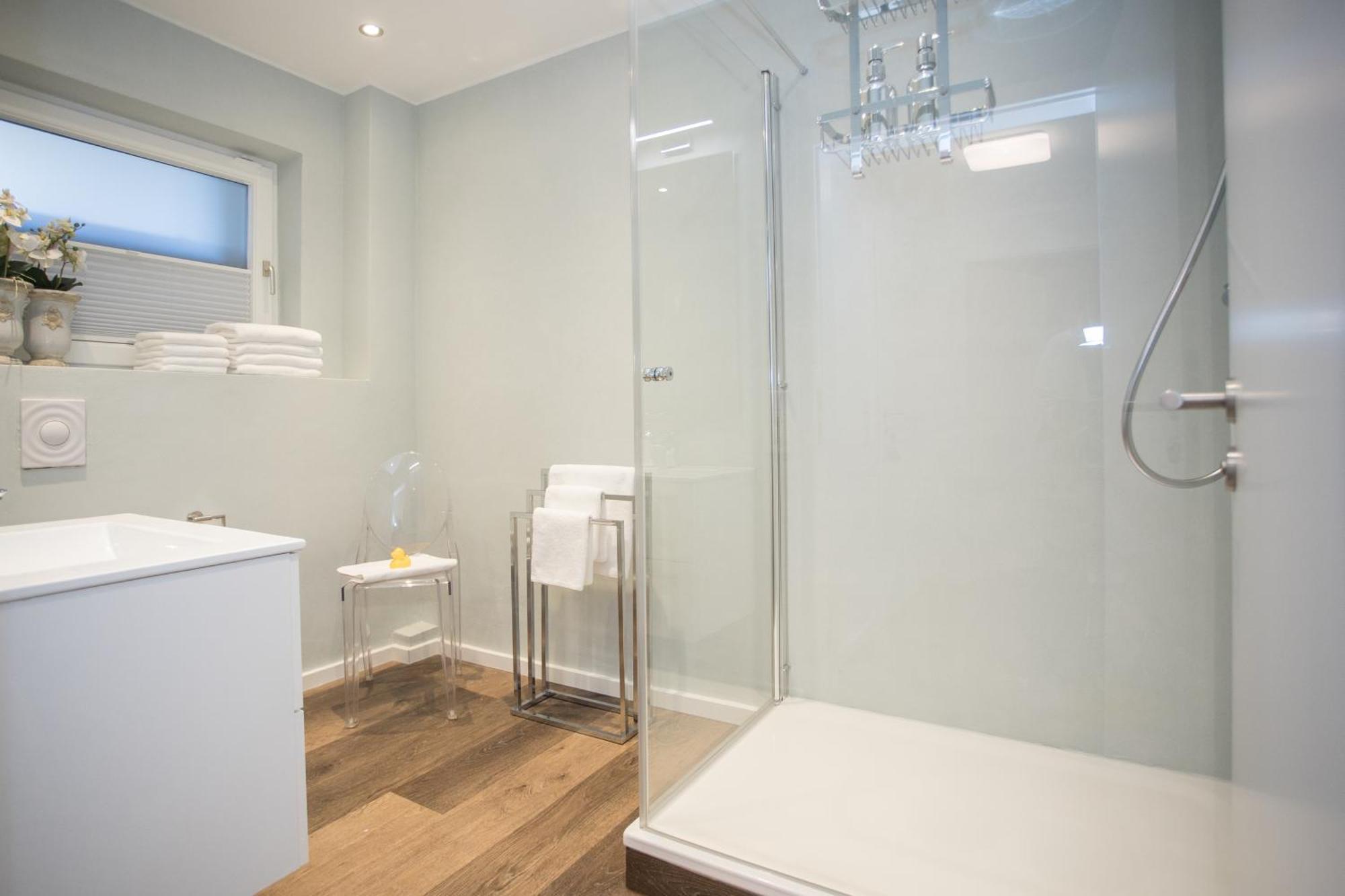 The Suite Winterberg Deluxe - Exklusive Ausstattung, Bestlage Zwischen Skikarussell Und Marktplatz, Eigener Garten, Ski- Und Fahrradraum, Ruhige Suedausrichtung, Wlan, Hundefreundlich Exterior foto